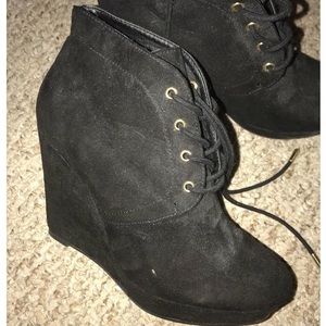 NWOT forever 21 wedges